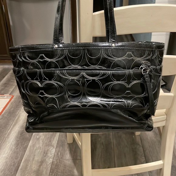 Selling a Coach diaper bag with changing pad - Picture 2 of 5